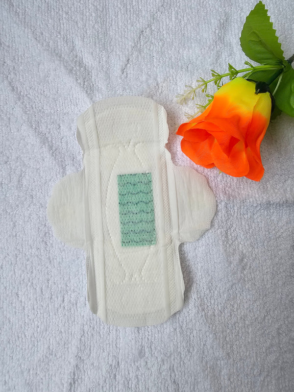 Penmani Panty Liners - 185mm (30 - pieces) at just Rs.100